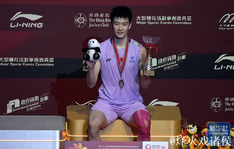 李诗沣夺男单冠军 国羽横扫香港公开赛五项桂冠